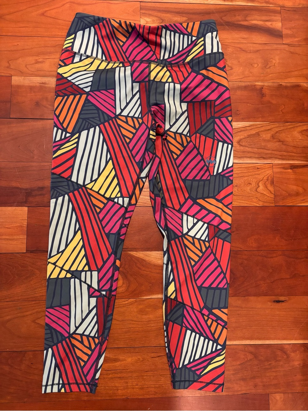 Janji Multi-Color Geometric Print 7/8 length Running tights